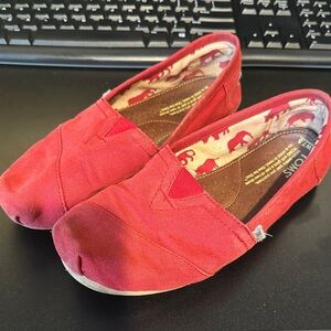 TOMS Vibrant Red Canvas Slip-Ons